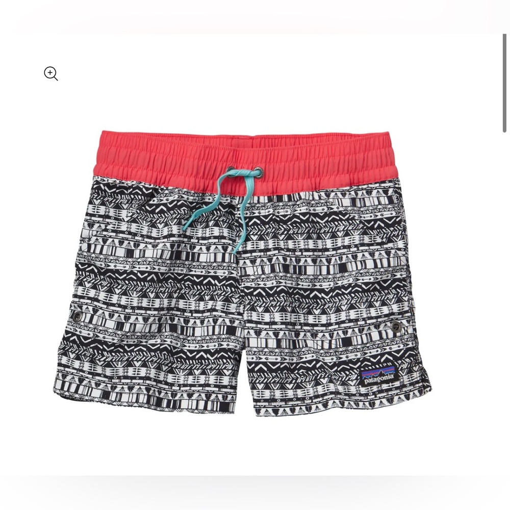 Patagonia Girls' Costa Rica Baggies Shorts Size XXL Black/White Aztec Pink EUC